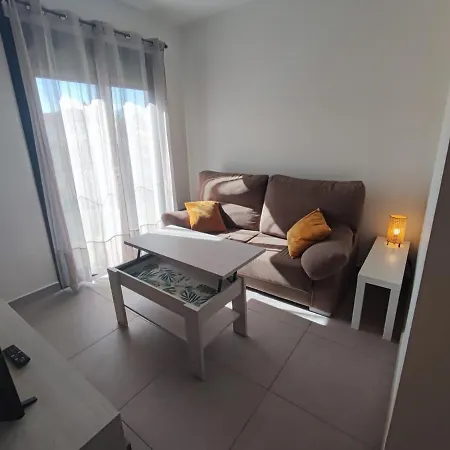 Piso Completo Para 4 Personas -parking Gratuito Malaga