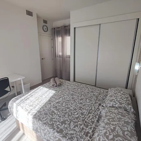 Apartamento Piso Completo Para 4 Personas -parking Gratuito *